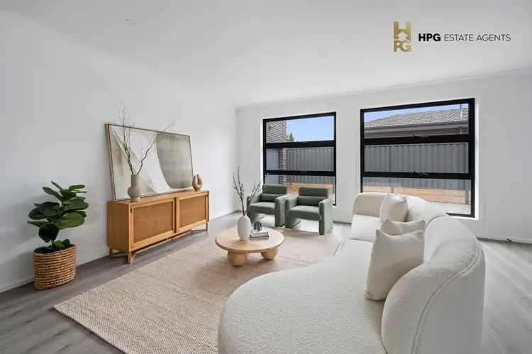 Fourth view of Homely house listing, 2/7 Aylesbury Crescent, Gladstone Park VIC 3043
