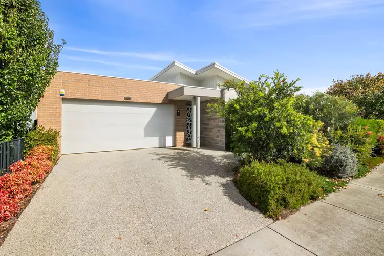28 Coastside Drive, Armstrong Creek VIC 3217