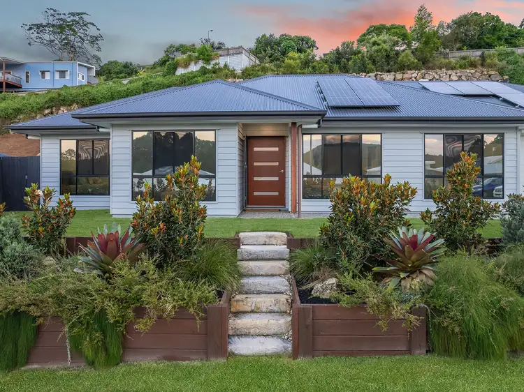 11 Jeanette Avenue, Nambour QLD 4560