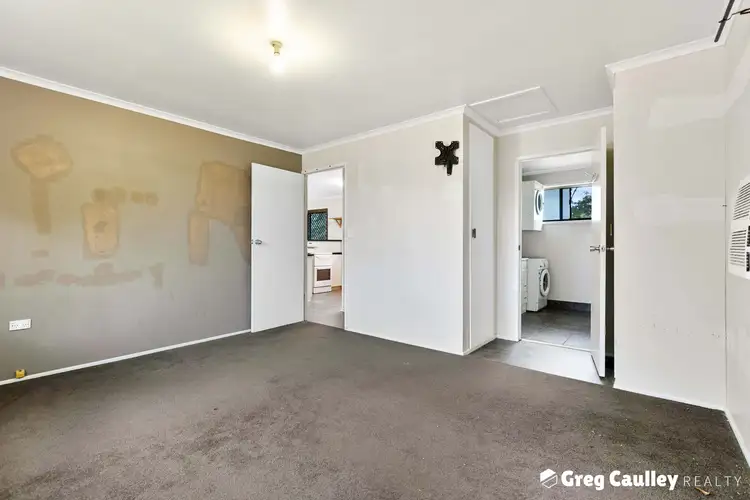 Second view of Homely house listing, 27 Dyson Street, Aldershot QLD 4650