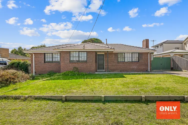 Second view of Homely house listing, 2 Spruce Court, Narre Warren VIC 3805