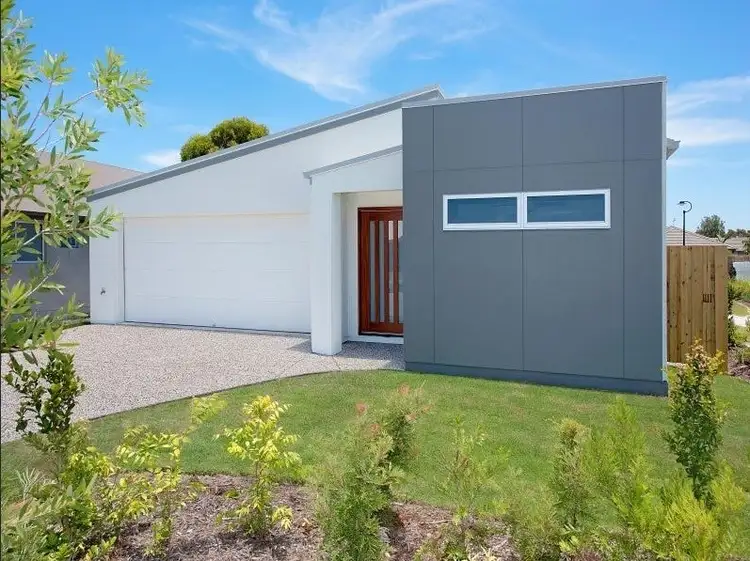 27 Macintyre Crescent, Pelican Waters QLD 4551
