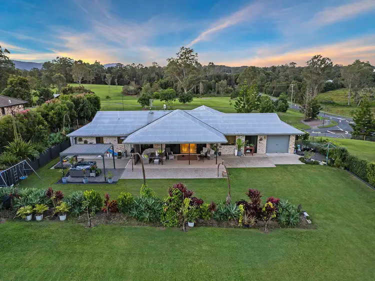 5-7 Westwood Avenue, Woodford QLD 4514