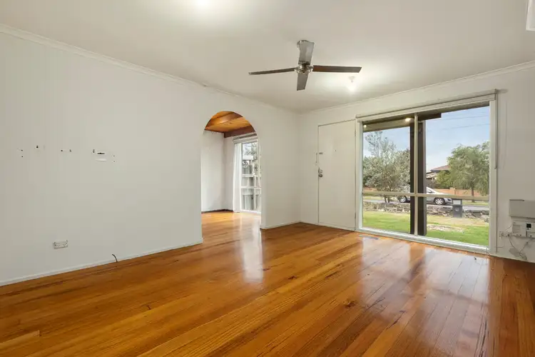 Second view of Homely unit listing, 4 Stradishall Way, Tullamarine VIC 3043