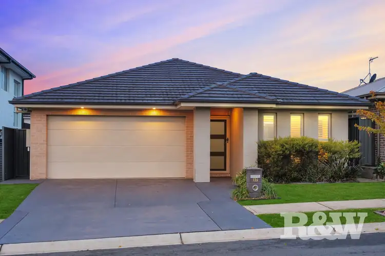 17 Troop Street, Leppington NSW 2179