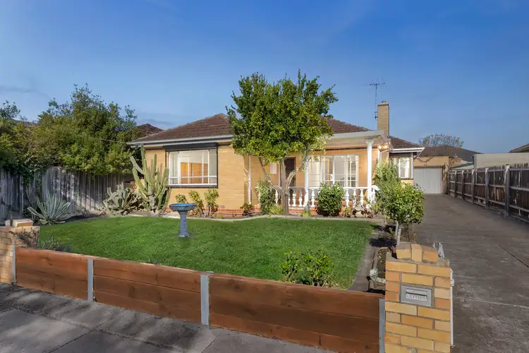 37 Macey Avenue, Avondale Heights VIC 3034