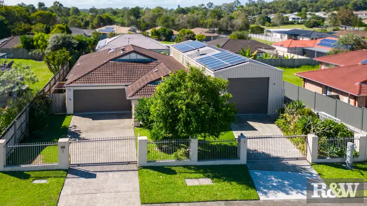5 Coach Road West, Morayfield QLD 4506