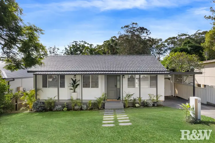 18 Grace Avenue, Point Clare NSW 2250