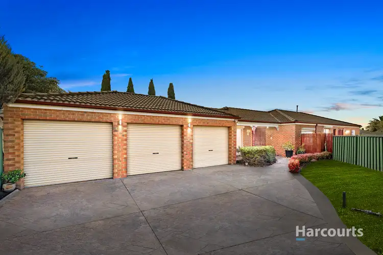 7 Rogers Close, Burnside VIC 3023