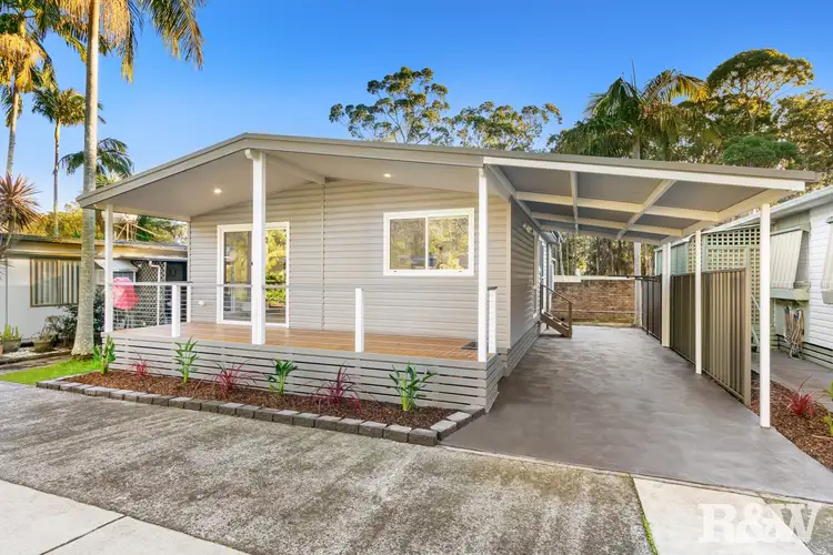 2/437 Wards Hill Road, Empire Bay NSW 2257