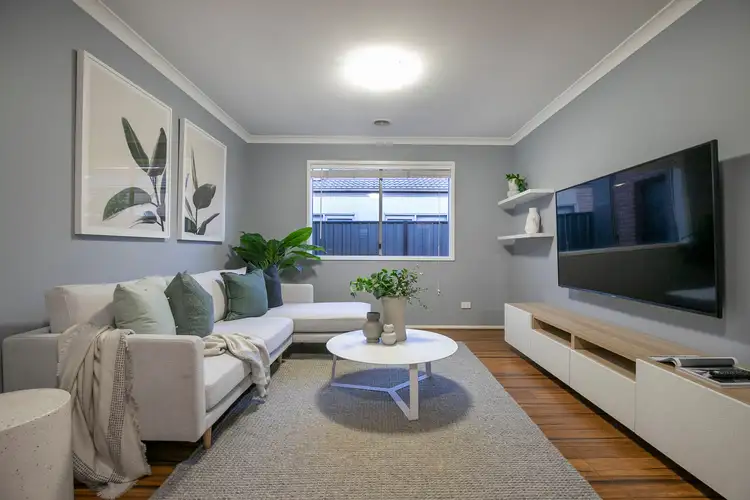 Second view of Homely house listing, 15 Tonbridge Circle, Derrimut VIC 3026