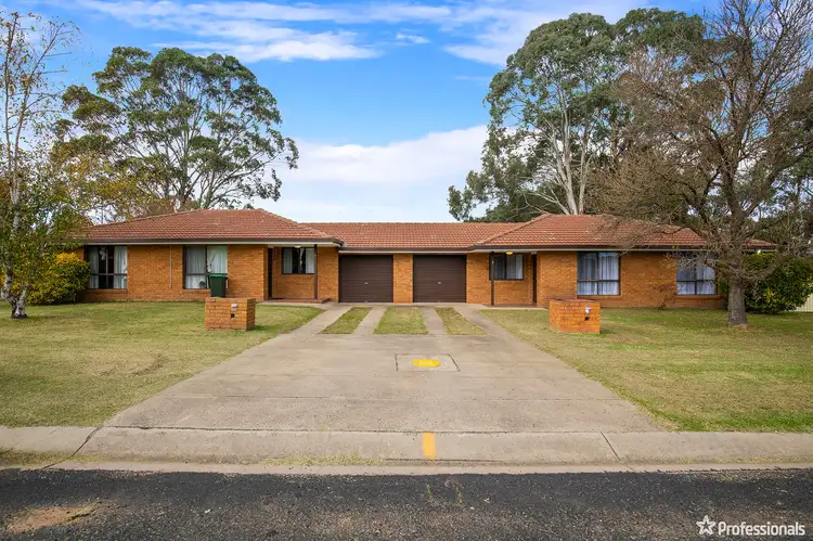 Main view of Homely unit listing, 2 Sarah Place, Armidale NSW 2350
