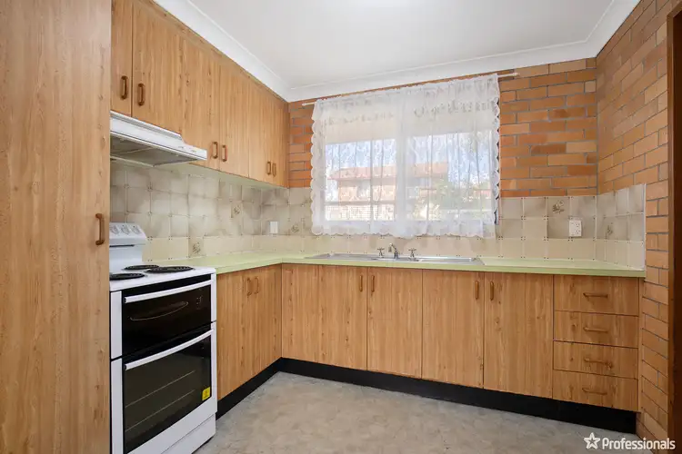 Second view of Homely unit listing, 2 Sarah Place, Armidale NSW 2350