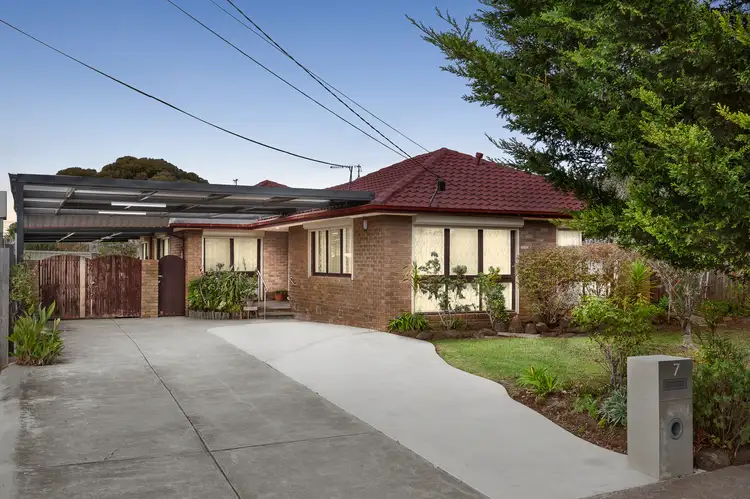 7 Jenkins Court, Kealba VIC 3021