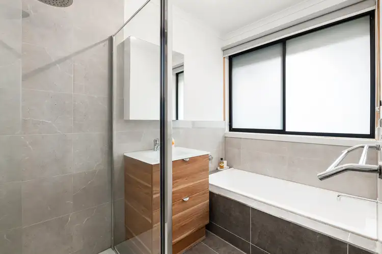 Sixth view of Homely house listing, 7 Jenkins Court, Kealba VIC 3021