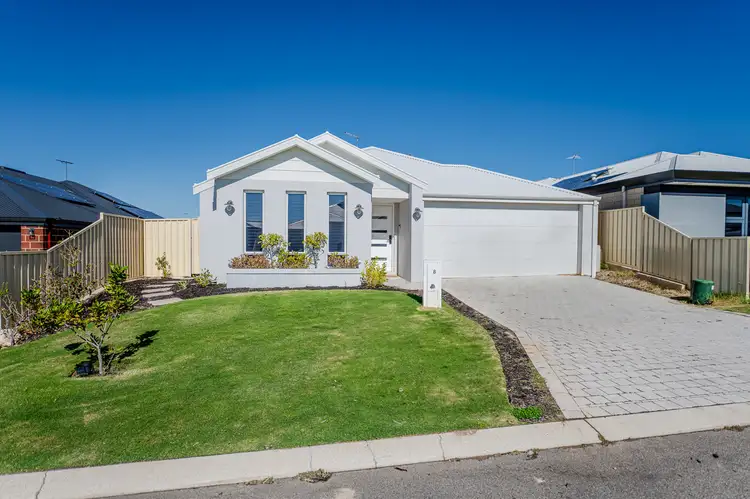 8 Bonnington Loop, Madora Bay WA 6210