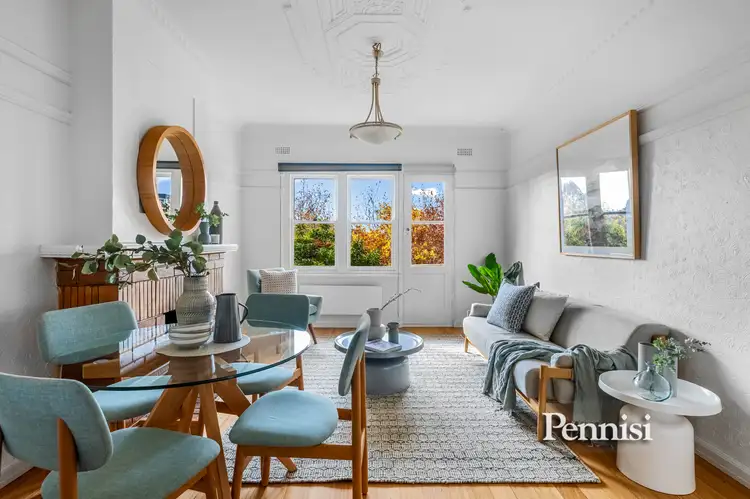 6/125 Mooltan Street, Travancore VIC 3032