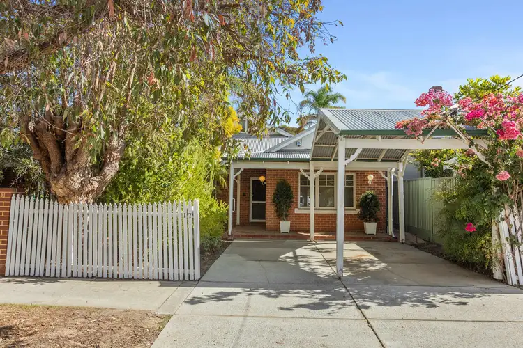 17 Daphne Street, North Perth WA 6006