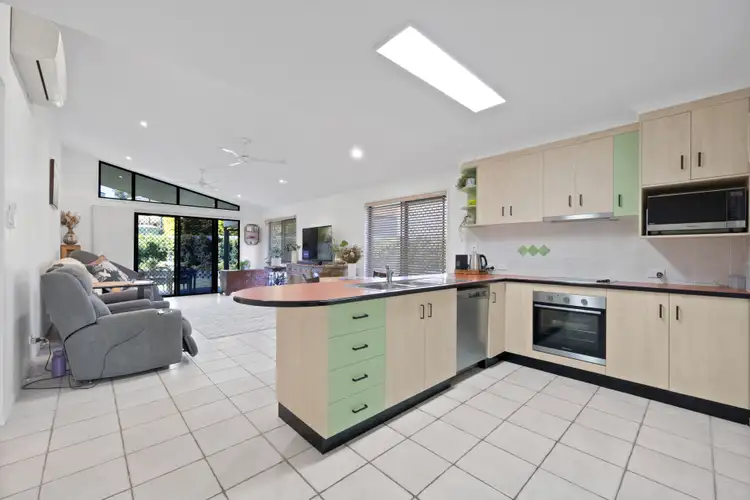 Second view of Homely house listing, 8 Daydream Close, Mount Pleasant QLD 4740