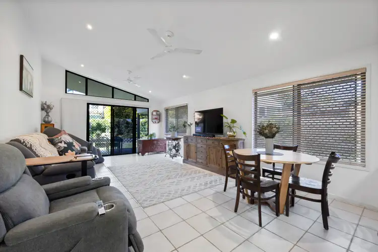 Sixth view of Homely house listing, 8 Daydream Close, Mount Pleasant QLD 4740