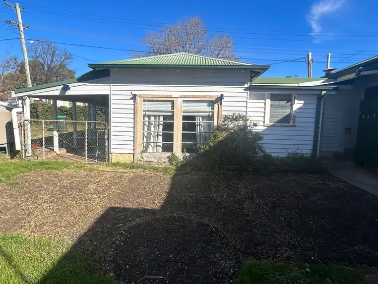 185 Mossman Street, Armidale NSW 2350