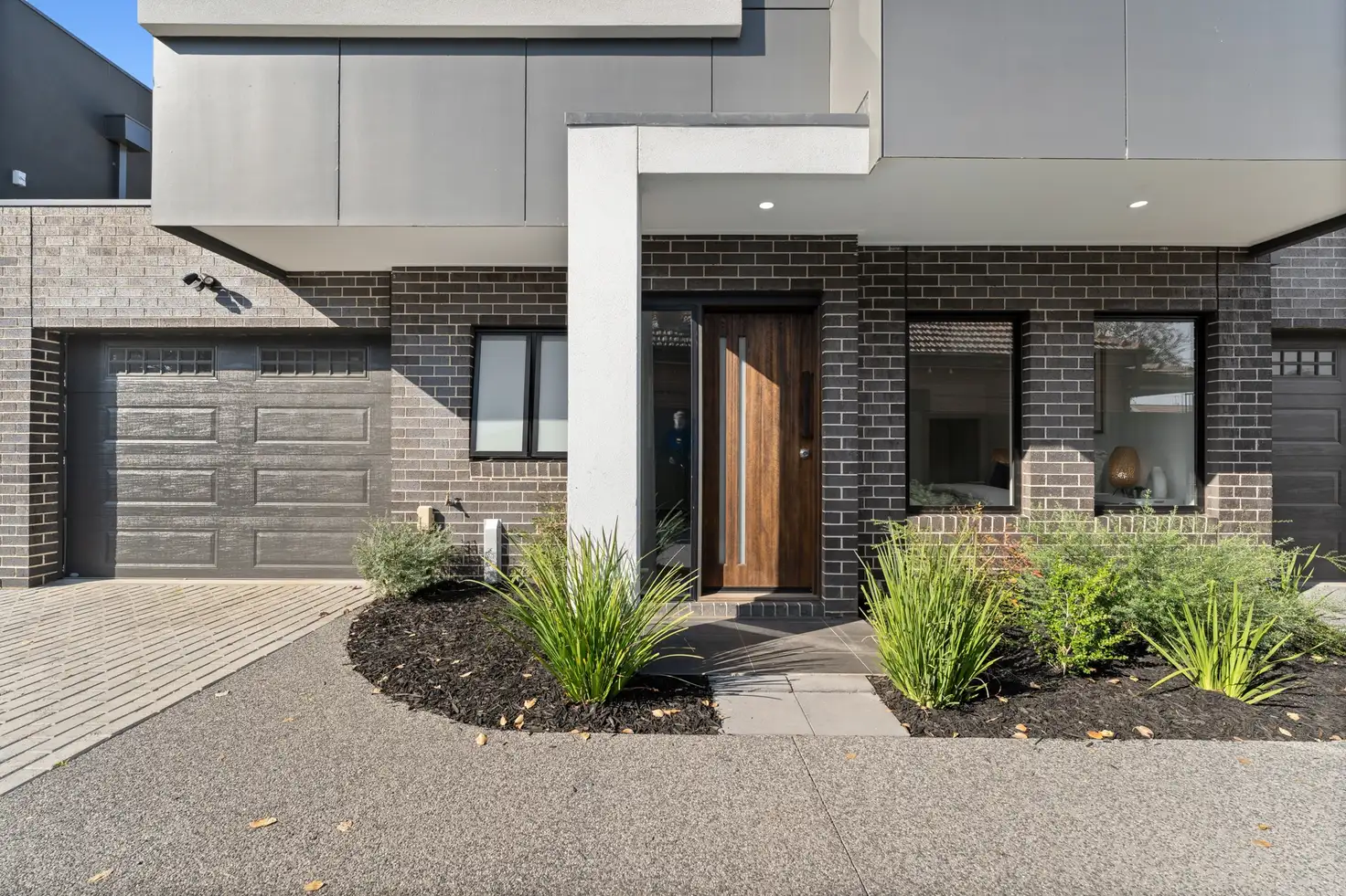 Main view of Homely townhouse listing, 2/116 Normanby Avenue, Thornbury VIC 3071