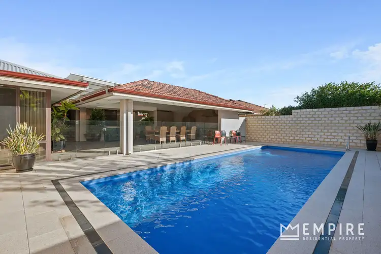 35 Chesters Way, Winthrop WA 6150