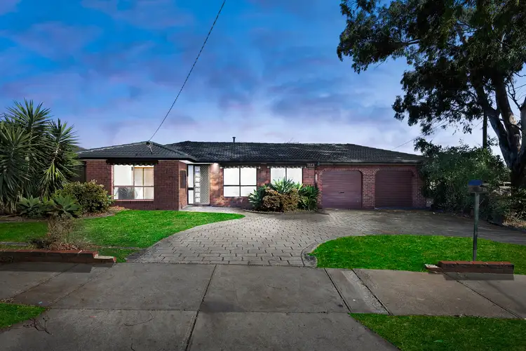 15 Allandale Road, Kings Park VIC 3021