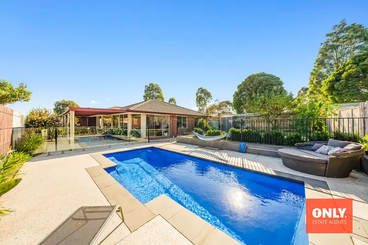 104 Amber Crescent, Narre Warren VIC 3805
