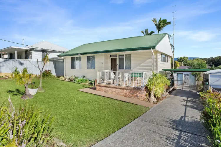 18 London Street, Berkeley NSW 2506