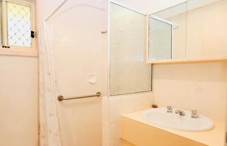 Fourth view of Homely villa listing, 31/29A View Street, Kelso NSW 2795