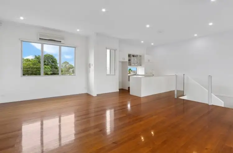Main view of Homely townhouse listing, 2/19 Lytton Road, Bulimba QLD 4171