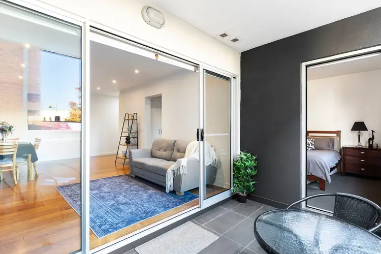 Main view of Homely apartment listing, 3/2 Alexandra Avenue, Moonee Ponds VIC 3039