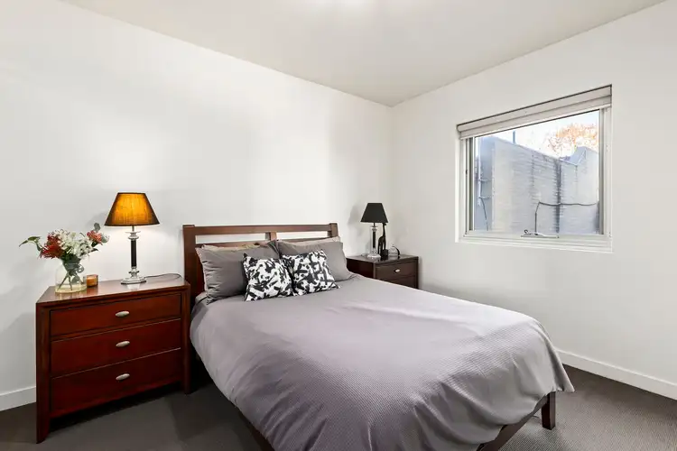 Fourth view of Homely apartment listing, 3/2 Alexandra Avenue, Moonee Ponds VIC 3039