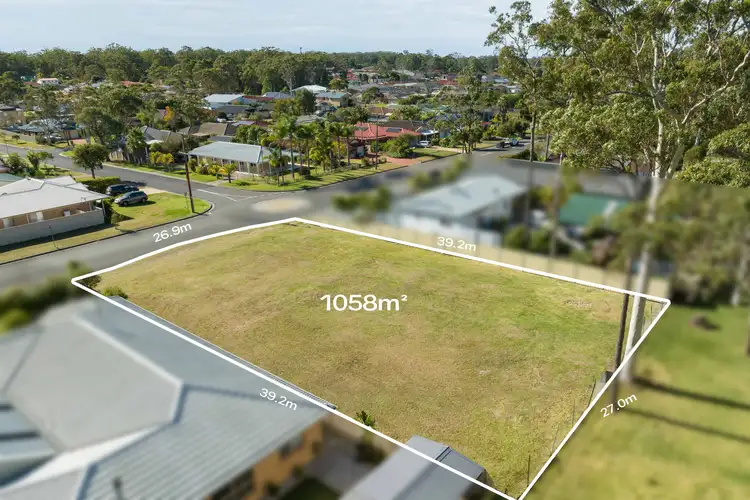 2 Emmett Street, Callala Bay NSW 2540