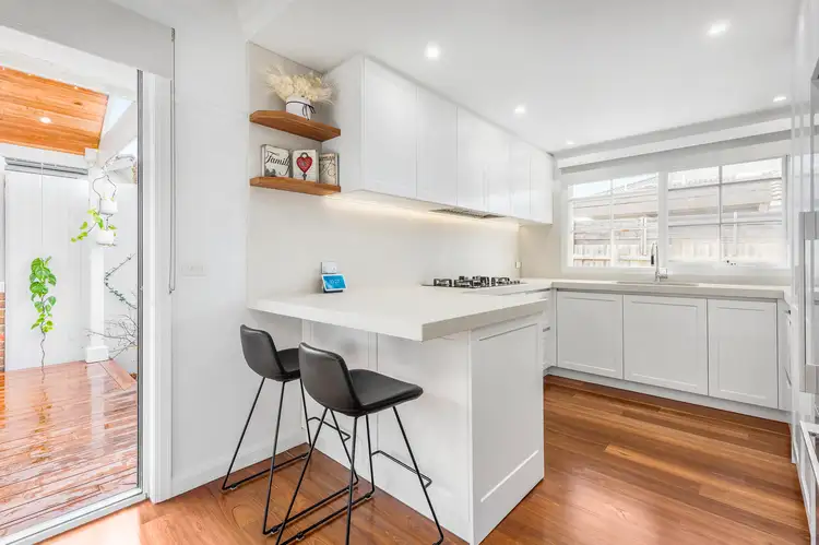 Fifth view of Homely unit listing, 1/58 York Street, Strathmore VIC 3041