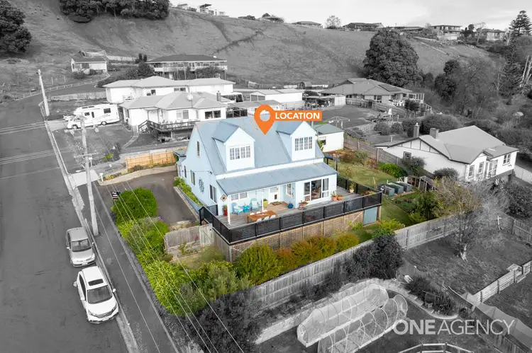 6 Kentish Street, Penguin TAS 7316