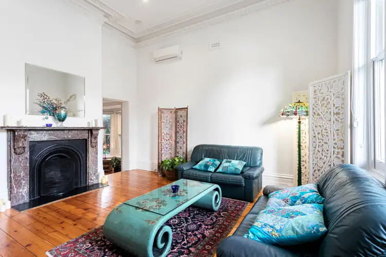 2/15 Charnwood Grove, St Kilda VIC 3182