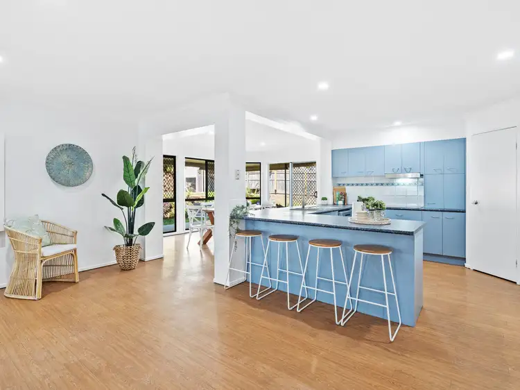 Fifth view of Homely house listing, 8 Villari Close, Belmont QLD 4153