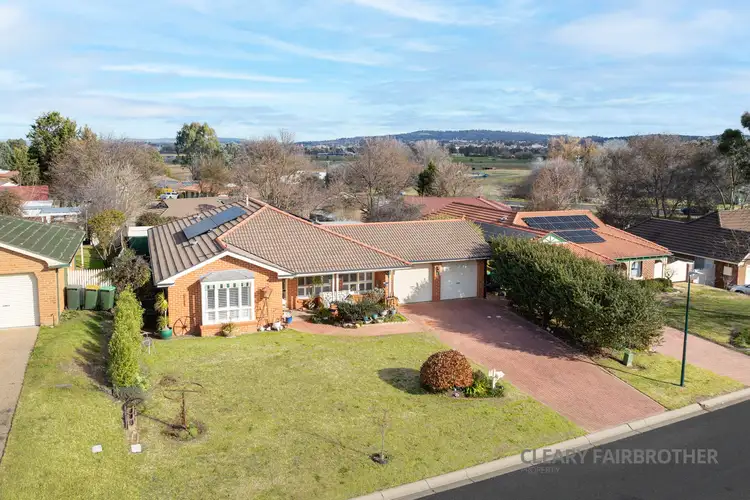 11 Wentworth Drive, Kelso NSW 2795