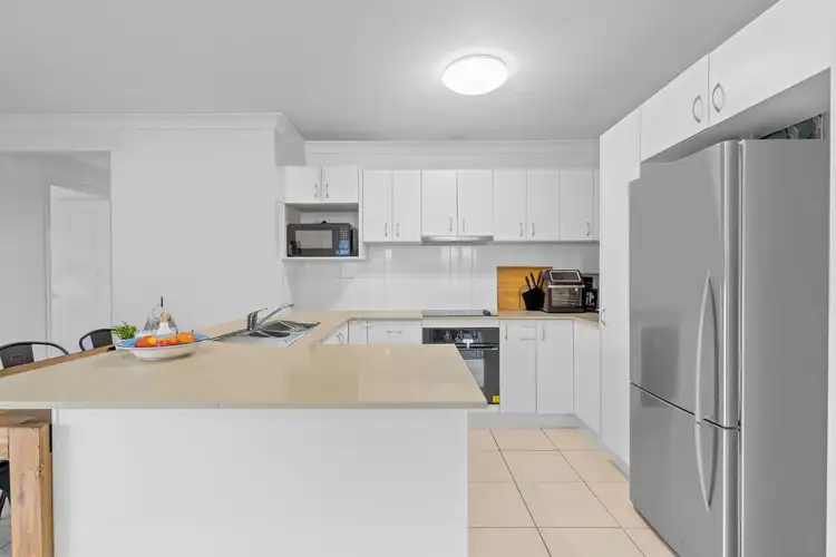Second view of Homely house listing, 25 Pencarrow Crescent, Raceview QLD 4305