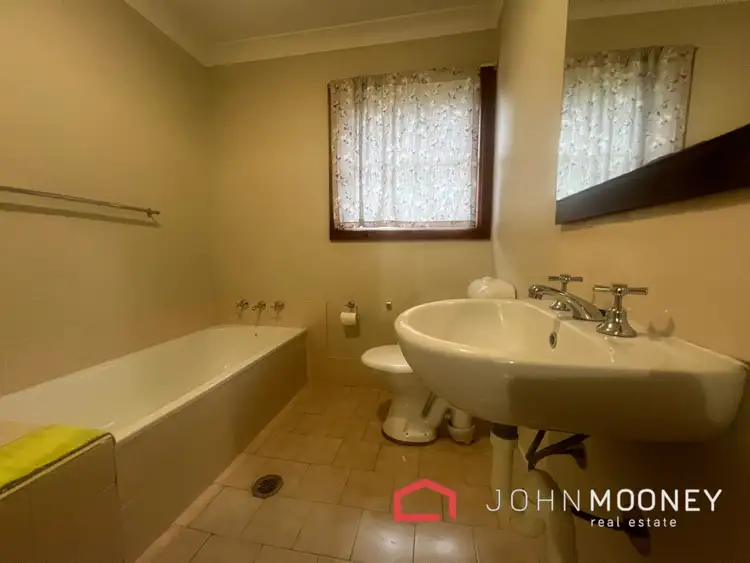Seventh view of Homely house listing, 24 Dunrobin St, Coolamon NSW 2701