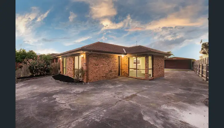 9 Miller Court, Cranbourne VIC 3977