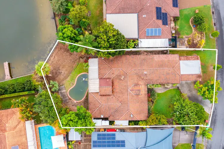4 Narrabeen Court, Robina QLD 4226
