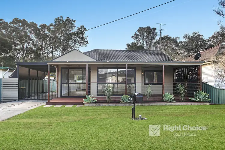 39 Kaylaur Crescent, Albion Park Rail NSW 2527