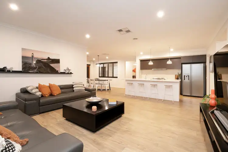 Sixth view of Homely house listing, 20 Sinclair Green, Derrimut VIC 3026