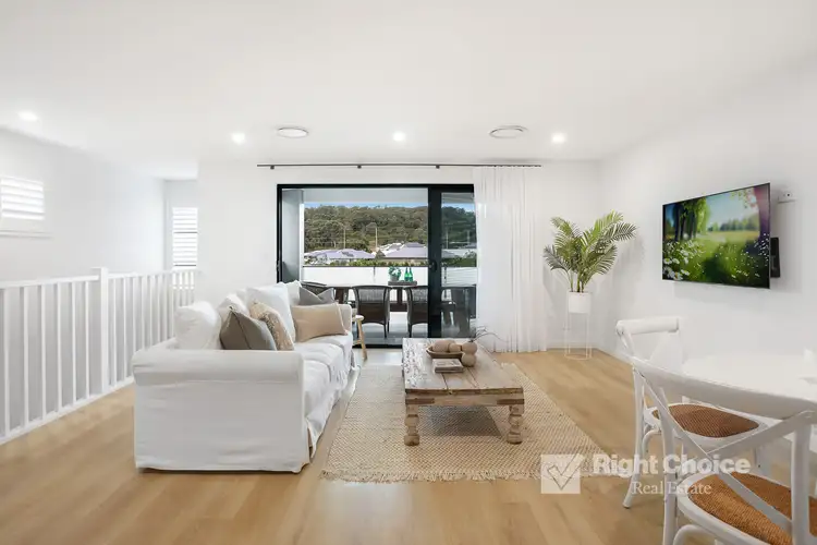 Main view of Homely semi-detached listing, 70 Araluen Terrace, Tullimbar NSW 2527
