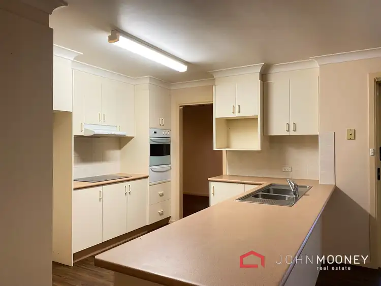 Sixth view of Homely house listing, 19 Paldi Crescent, Glenfield Park NSW 2650