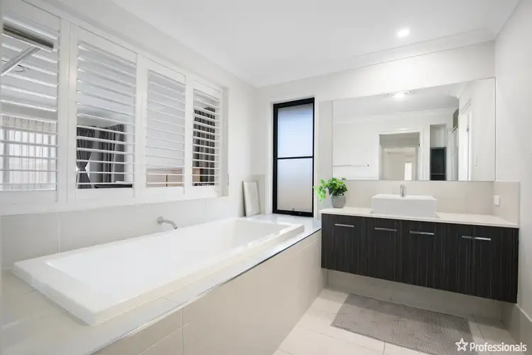 Fifth view of Homely house listing, 12 Bushel Street, Armidale NSW 2350