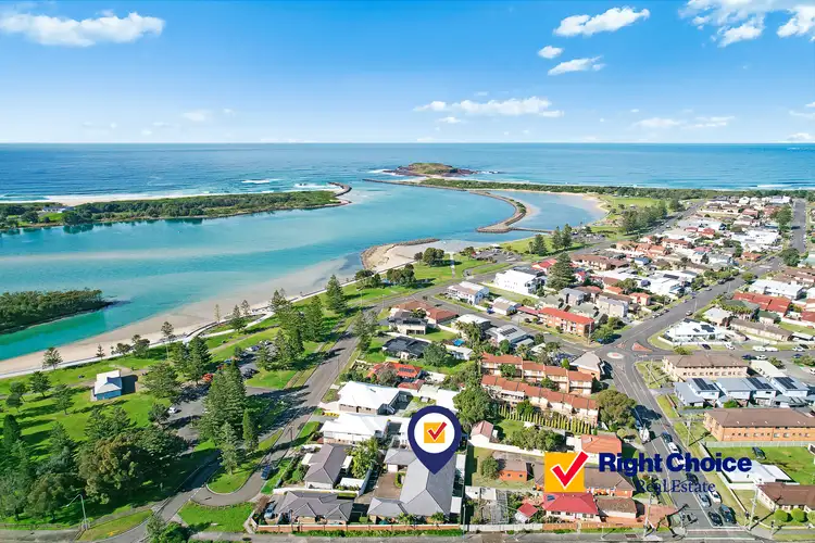 Main view of Homely villa listing, 3/81 Reddall Parade, Lake Illawarra NSW 2528